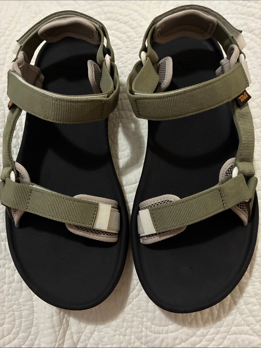 TEVA: WOMEN'S HYDRATREK SANDAL